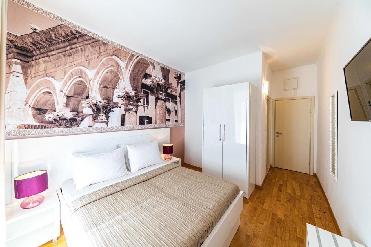 Riva City Rooms Split Exterior photo